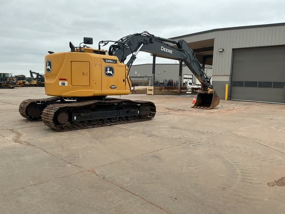 2022 John Deere 245G LC on the lot