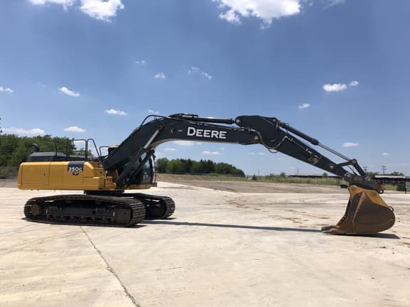 2019 John Deere 350G LC on the lot